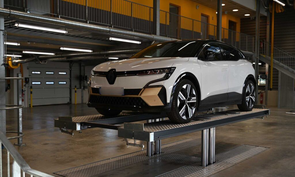 batiment-automobile-CFA-LE-MANS